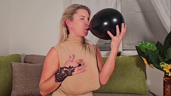 Slurping Balloon And Jump On It With Ultra Slowmotion Bouncing Boobs