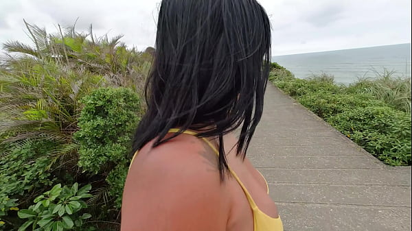 Aventura Na Praia: Lukas Enfiou O Pau Na Buceta Da Safada Magrinha Até O Fim!