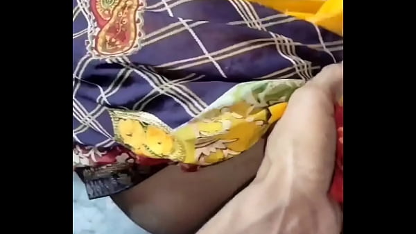 XXX Bath Pissing Sleazy Hindi Audio