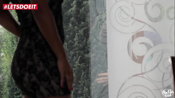 VIP SEX VAULT - Gardner Hands Scorching Ebony Spouse Shivering Orgasms