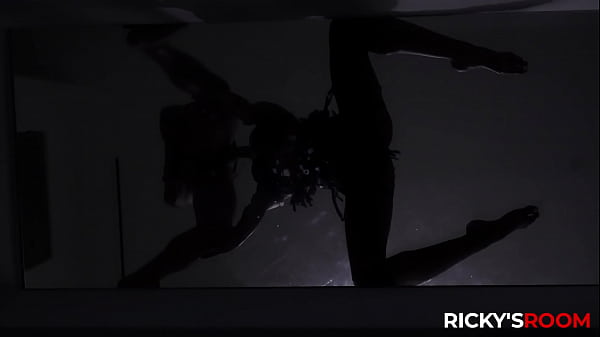 RICKYSROOM Legendary Inside Load With Kira Noir