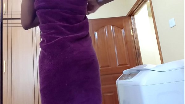 Thick Rear Stepmommy African Leaked Sex Tape New Year 2020
