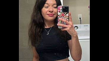 Adorable Svelte Teen Shows Off Her Bod At The Gym