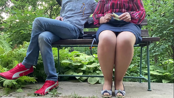 STEPMOM With A Beautiful White Booty Changes Pads In The Park Outside