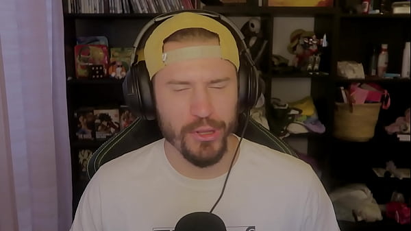 When You Play As A Hottie In A Pokémon Game (Pokémon Ecchi Version)