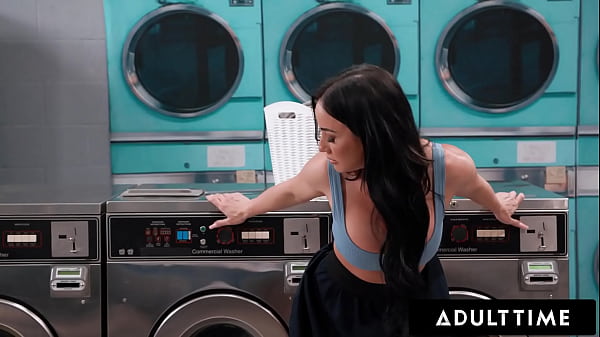 ADULT TIME - Sneaky Public Laundromat With Newcomer Rail For Voracious Tramp Jennifer White!