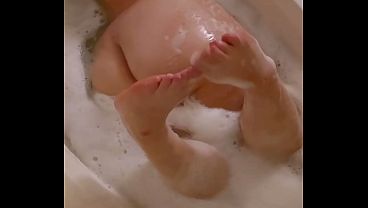 Curvy Mute Hottie With A Huge Behind Taking A Bath