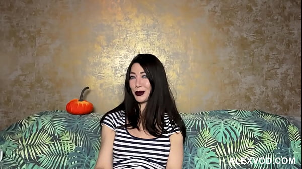 Happy Halloween With Hotkinkyjo, Colossal Triple Cock Dildos & Anal Prolapse