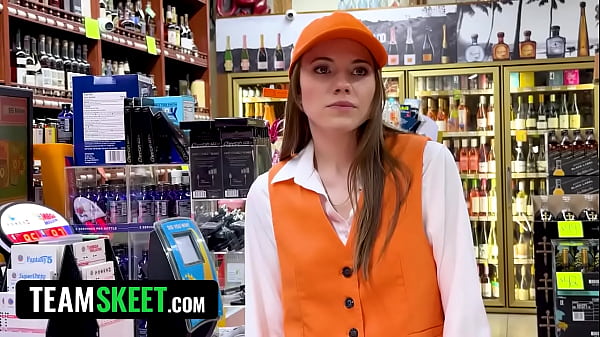 Freeuse Store Feat. Emma Rosie, Whitney OC & Rose Carter