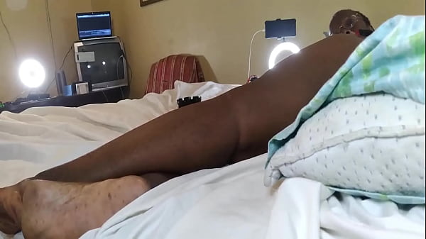 Sexy Tootsies Stems And Tootsies On Ebony Mommy