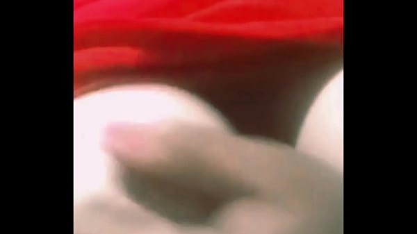 Indian Babe Presenting Her Pristine Giant Knockers And Pressing