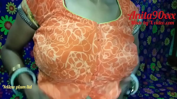Indian Bhabi Akeli Mai Tarap Rahi Hu Koi Mujhe Chodeyga