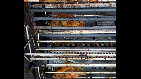 Strange Ritual In A Rotisserie – Hypnotic Rotating Chicken
