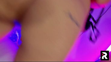 Steamy Lesbian Snogging And Sensual Digital Play – Passionate Chicks In Heat