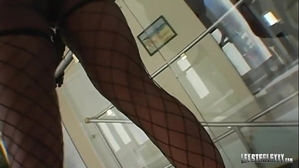Massive Rump Ebony Babygirl Lori Alexia Plowed By Lex Steele's BBC POV!
