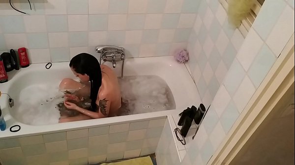 Hidden Cam In A Lean Young-babe Babes Bathroom Pt2 HD
