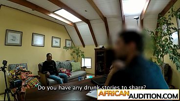 Thick Rear African Young-babe Maxxie Licks Big White Boner At The Fake Casting