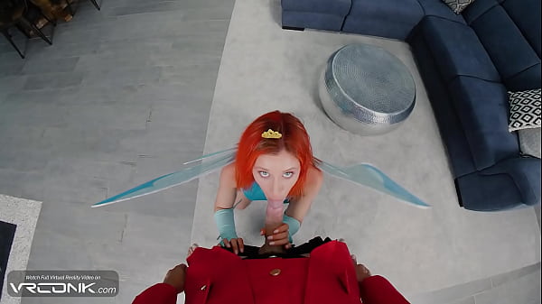 VR Conk: Skinny Auburn-haired Bloom Blows A Huge Cock In Winx Character Dress Paroody