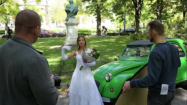 Bride To Be Rebecca Volpetti Loves Anal Screwing From Hung Photographer's Assistant (Promo)