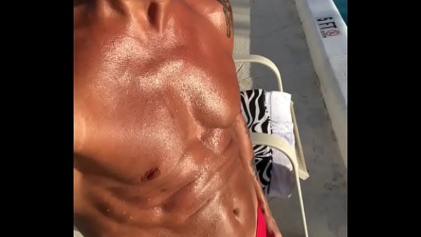 THE HAPPY PORNSTAR MAXXX LOADZ