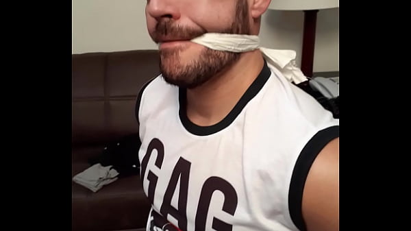 Leicy Sposito Gulp Test From BondageMan