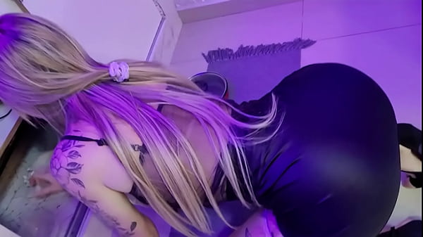 Fodendo A Faxineira Linda E Goxtosa No Pelo - Deny Barbie - POV