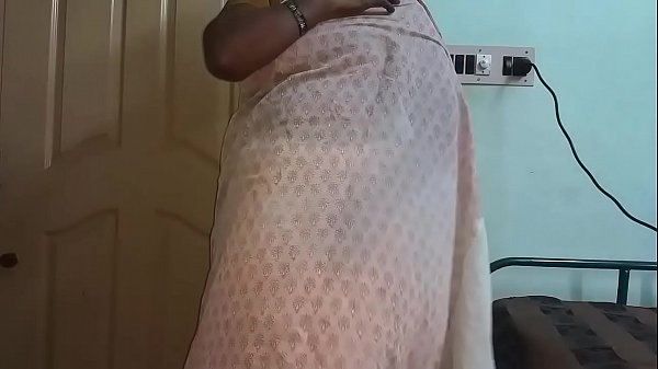 Blazing Mallu Aunty Nude Selfie And Finger Banging For Father In Law