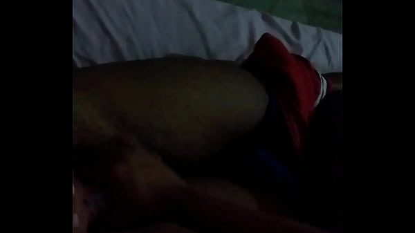 Bebendo Leite Antes De Dormir.