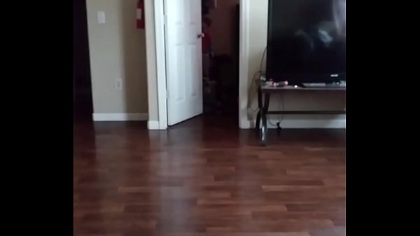 YouTuber Hot Cleaning