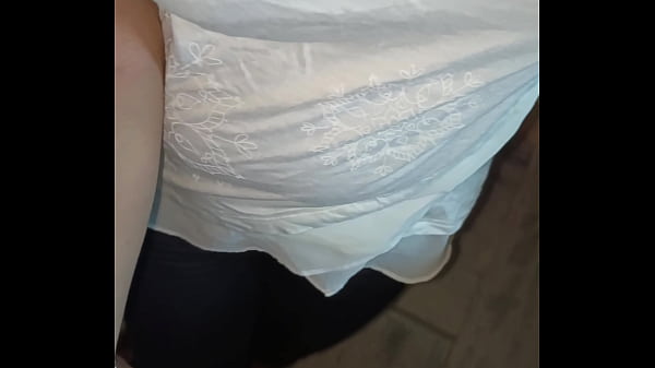 Kitchen Me Kaam Karte Hue Bhabhi Ki Moti Gand Dekh K Hui Neeyat Kharab !!