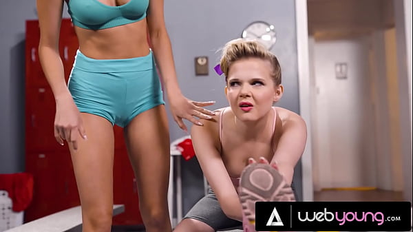 Rival Cheerleaders Captains Eliza Ibarra And Coco Lovelock Soak While Masturbating In Locker Room