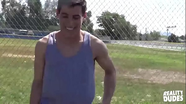 Ian - Reality Dudes