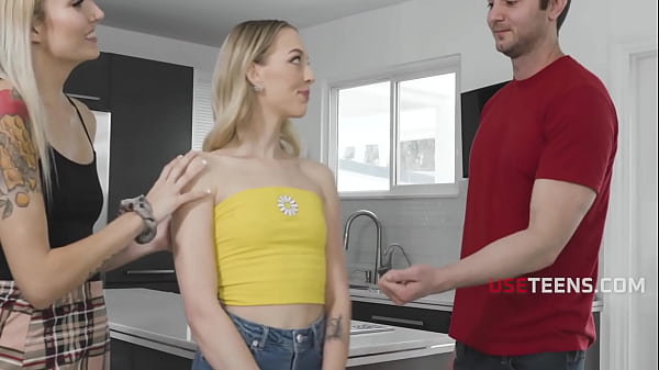 The Girlfriend's Gift Of A Grift | UseTeens