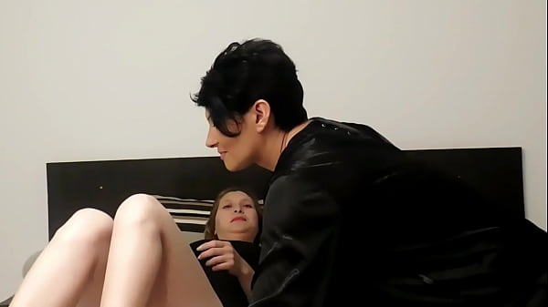 TRATAMENTO DO SEXO EM FAMILIA COM MINHA IRMÃSTRA A PSICÓLOGA, QUER ME FAZER UM POUCO COMO ELA, A CHICOTAZO