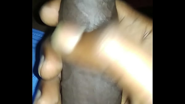 Indian Dude Exposing His Shaft For His Friends