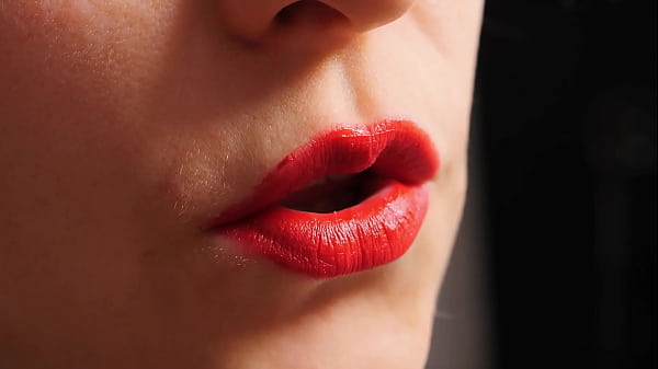 526 Sensual Battle - RED LIPSTICK Vs YOUR POLE