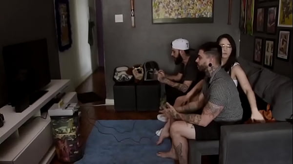 Lis Ganhando Leitinho Na Boquinha - Putaria Com Matheus Castro E Titto | Lis Xxx