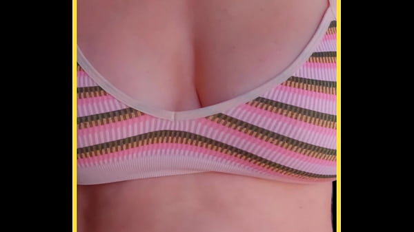 Spouse Amazes In Printed Sports Bra