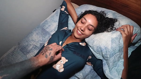 Amo Acordar Levando Gozada Quente Na Minha Bucetinha - O Max Supervisor - Nati Roza