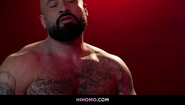 Marco Napoli And Jax Phoenix Turn Up The Heat In Junk In The Trunk