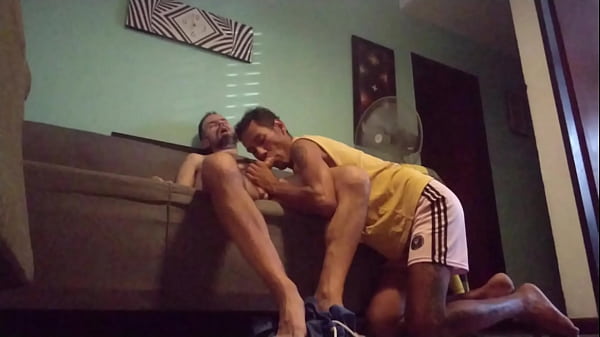 Mí Macho Estaba Caliente Y Lo Atendí Como Corresponde...