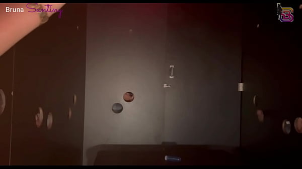 Mais Um Dia Eu Sendo Puta De Corno No GloryHole COMPLETO NO RED