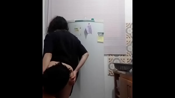 Comi A Novinha Gostosa Na Cozinha E Gozei Na Boquinha Dela