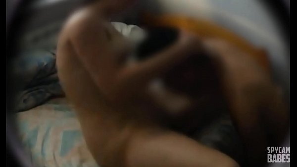 Slurping The Pussy Of My Stepsibling When My Parents Are Not At Home