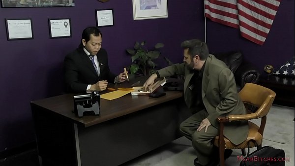 Senator Becomes A Pet - Dominatrix Sarah Jessie