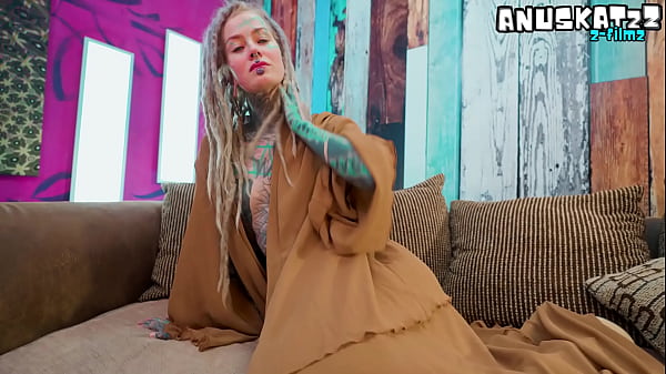 Alternative Dreadhead In High Heels Bangs BWC, BACKDOOR SPLITS, FACIAL