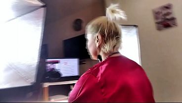 Cock-lifting Older Bitch Aimee Steamy Milf: Red, Black, Ponytail And Shaft In Muzzle!
