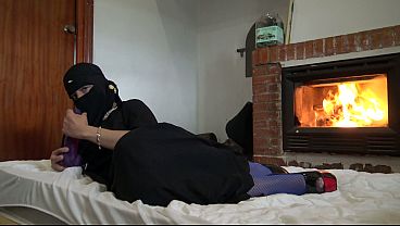Iraqi Immigrant Slut Living In London Craves Enormous Rods Inside Her Bushy Snatch