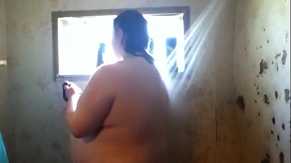 Sizzling Shower Reveal With Spunk