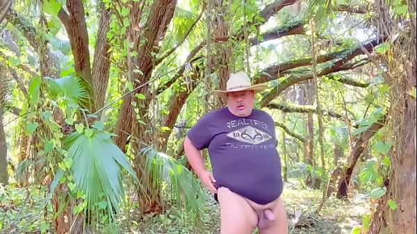 Jungle Fat Old Dude Gets Help From 21 Year Old Cub Bear